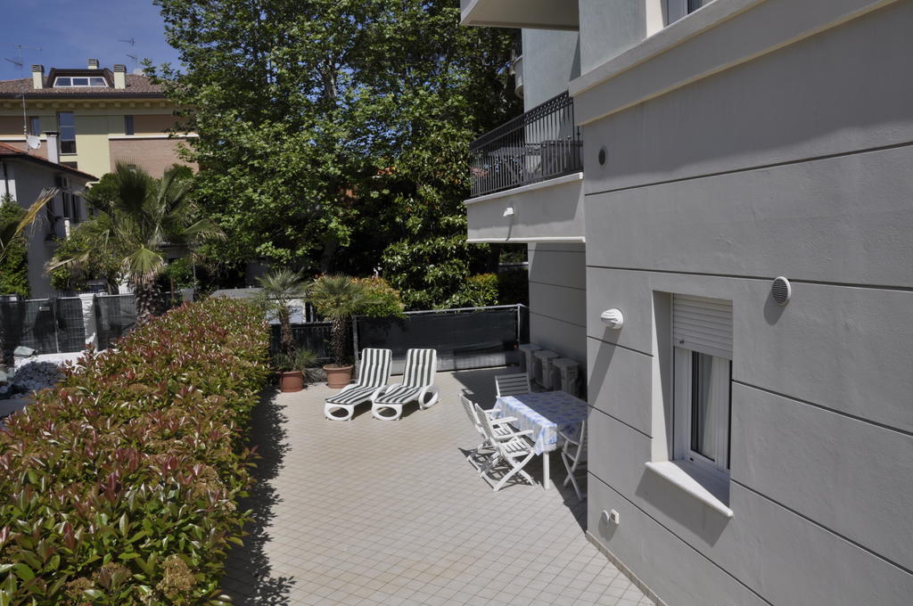 Residence Hamilton Riccione Eksteriør bilde