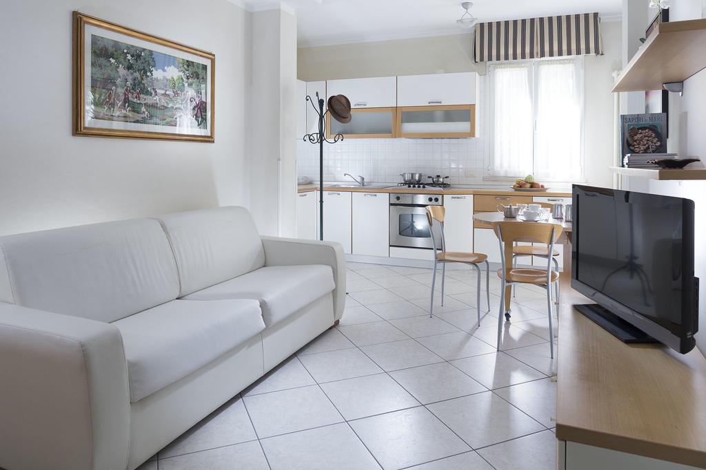 Residence Hamilton Riccione Eksteriør bilde